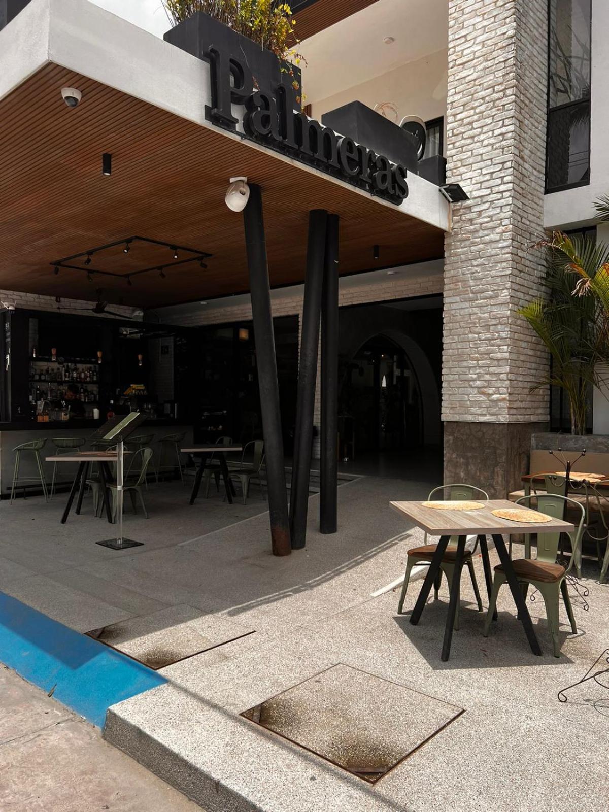 Hotel Palmeras 부세리아스 외부 사진